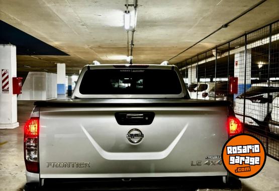 Camionetas - Nissan Frontier LE 4x4 2.3 2021 Diesel 105000Km - En Venta