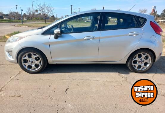 Autos - Ford Fiesta 2012 GNC 150000Km - En Venta