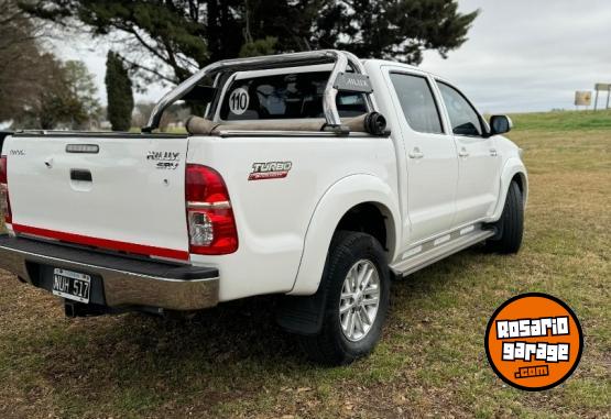 Camionetas - Toyota Hilux srv 4x2 2014 Diesel 207000Km - En Venta