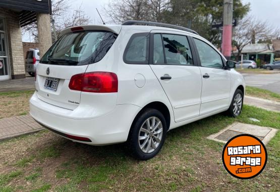 Autos - Volkswagen Suran 1.6 Trendline 2014 Nafta 122000Km - En Venta