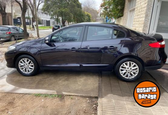 Autos - Renault Fluence 1.6 Dynamic 2017 Nafta 105000Km - En Venta