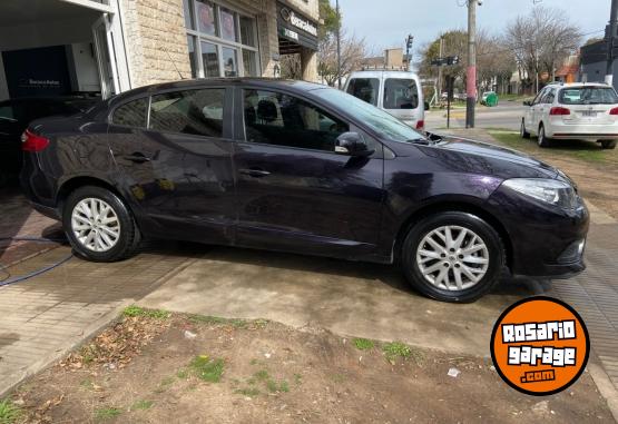 Autos - Renault Fluence 1.6 Dynamic 2017 Nafta 105000Km - En Venta