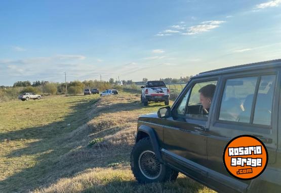 Camionetas - Jeep Cherokee Limited 1990 Nafta 300000Km - En Venta