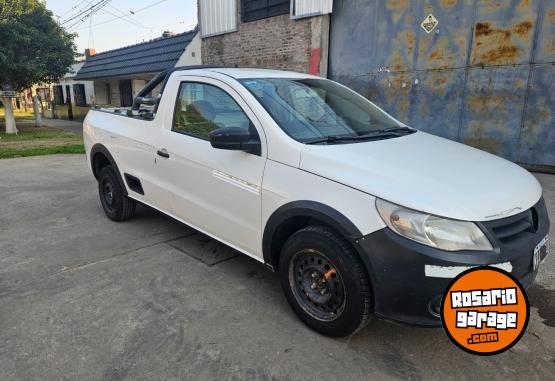 Camionetas - Volkswagen SAVEIRO  STRADA MONTANA 2013 Nafta 150000Km - En Venta