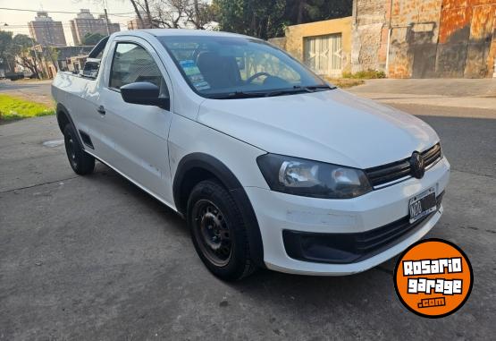 Camionetas - Volkswagen SAVEIRO  STRADA MONTANA 2014 Nafta 195000Km - En Venta