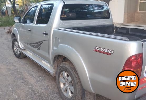 Camionetas - Toyota 2010 - DX PACK 2.5 TD 4X2 2010 Diesel 230000Km - En Venta