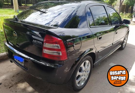 Autos - Chevrolet Astra  GLS 2011 Nafta 197000Km - En Venta