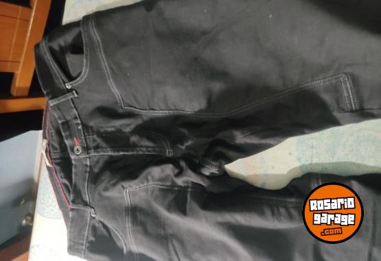 Indumentaria - Vendo pantaln ninetoone 921 - En Venta