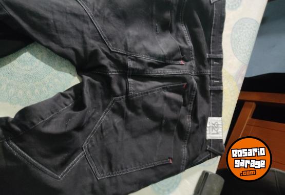 Indumentaria - Vendo pantaln ninetoone 921 - En Venta