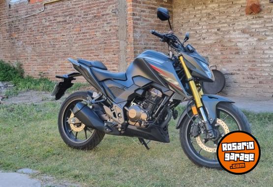 Motos - Honda Cb300f 2023 Nafta 1700Km - En Venta