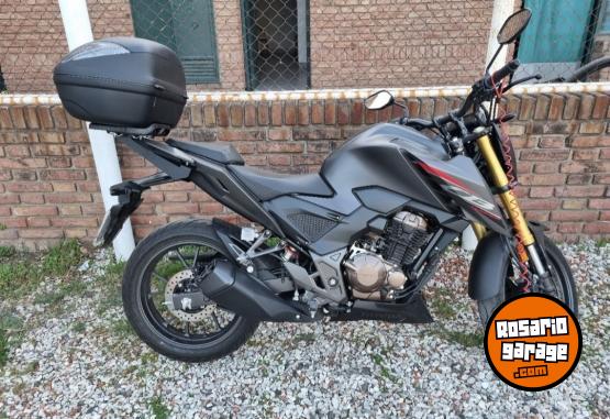 Motos - Honda Cb300f 2023 Nafta 1700Km - En Venta