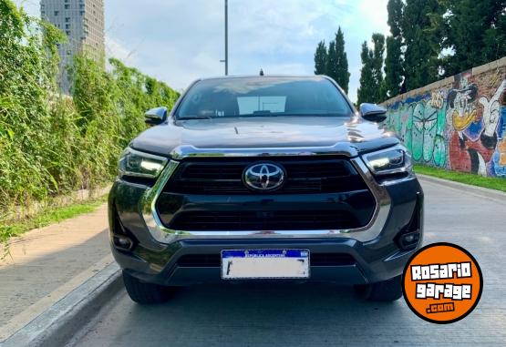 Camionetas - Toyota Hilux 2022 Diesel 36000Km - En Venta