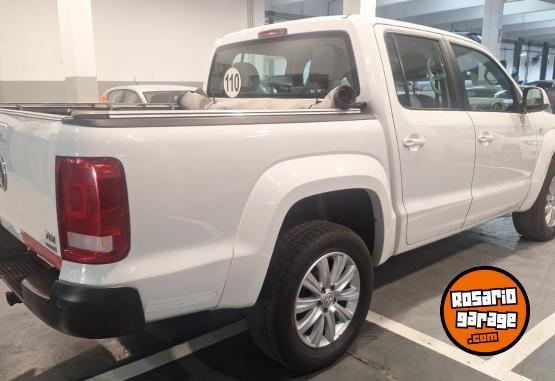 Camionetas - Volkswagen AMAROK HIGHLINE PACK 2015 Nafta 155000Km - En Venta