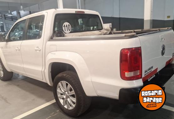 Camionetas - Volkswagen AMAROK HIGHLINE PACK 2015 Nafta 155000Km - En Venta