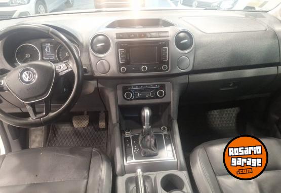 Camionetas - Volkswagen AMAROK HIGHLINE PACK 2015 Nafta 155000Km - En Venta