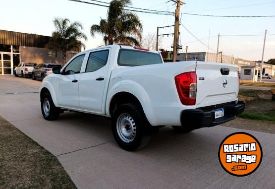 Camionetas - Nissan Frontier S 4x2 AT 2.3D CD 2022 Diesel 91400Km - En Venta