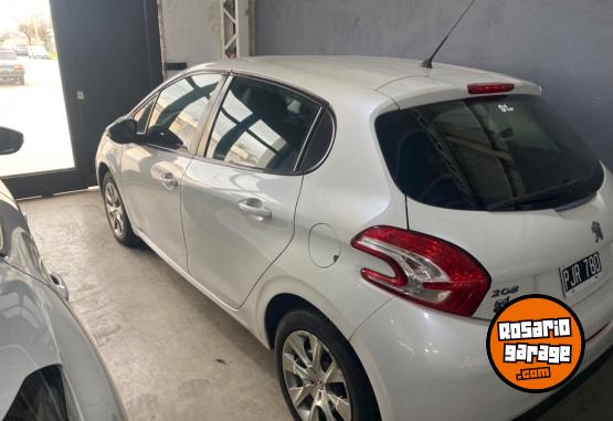 Autos - Peugeot Active 1.5 2015 GNC 136000Km - En Venta