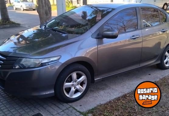 Autos - Honda City 2010 Nafta 250000Km - En Venta