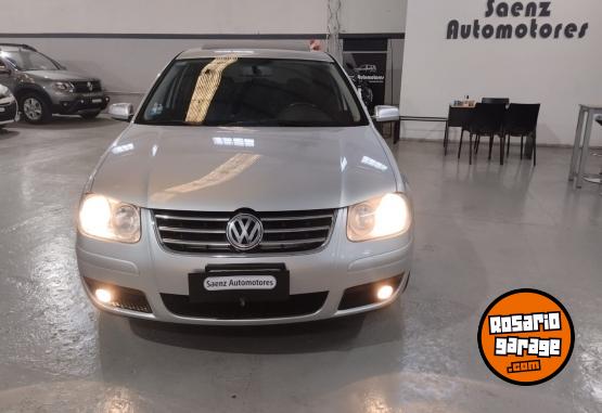 Autos - Volkswagen BORA 1.8T 2010 Nafta 145000Km - En Venta