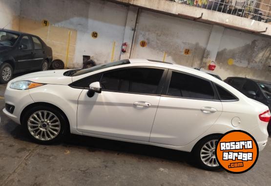 Autos - Ford Fiesta 2013 Nafta 126000Km - En Venta