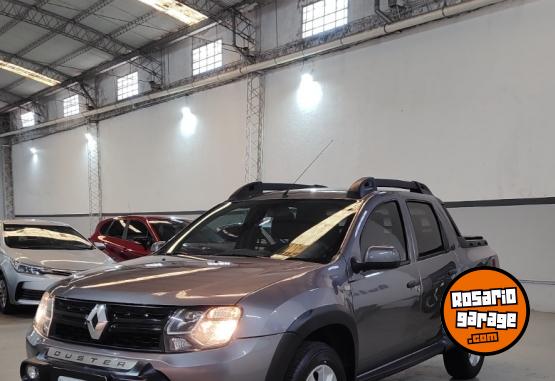 Autos - Renault OROCH OUTSIDER 2020 Nafta 106000Km - En Venta