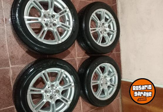 Accesorios para Autos - Llantas deportivas eb 15 pulgadas y cubiertas - En Venta