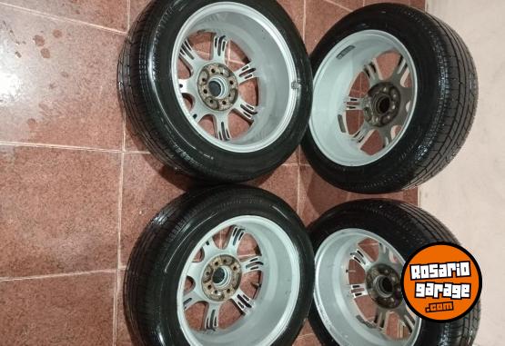 Accesorios para Autos - Llantas deportivas eb 15 pulgadas y cubiertas - En Venta