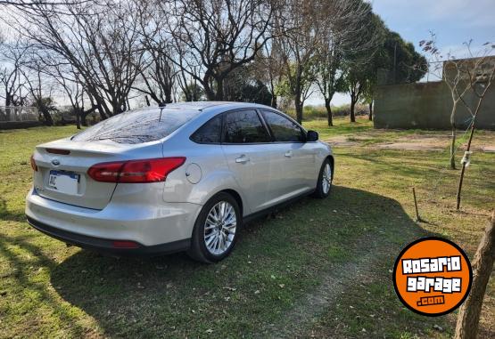 Autos - Ford Focus 2018 Nafta 50000Km - En Venta