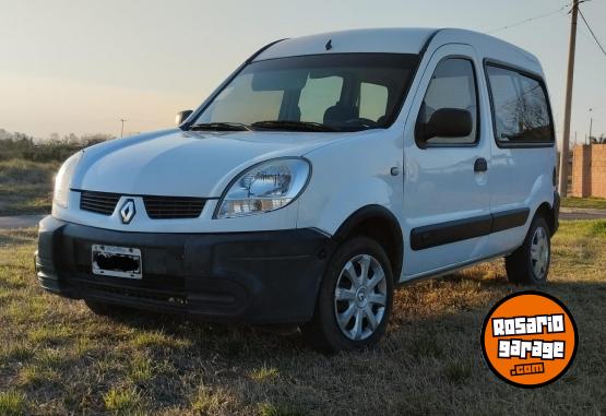 Utilitarios - Renault Kangoo 2011 GNC 199800Km - En Venta