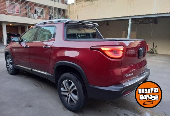 Camionetas - Fiat Toro Volcano 2017 Diesel 78000Km - En Venta