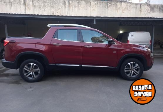 Camionetas - Fiat Toro Volcano 2017 Diesel 78000Km - En Venta