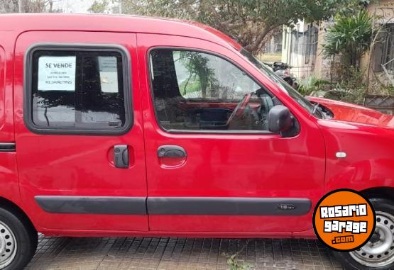 Utilitarios - Renault Kangoo 2014 GNC 95000Km - En Venta