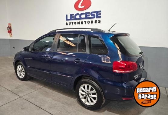 Autos - Volkswagen Suran 2015 Nafta 96000Km - En Venta