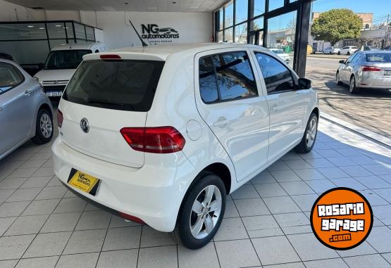 Autos - Volkswagen Fox Trendline 2016 Nafta 100000Km - En Venta