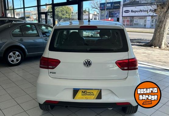 Autos - Volkswagen Fox Trendline 2016 Nafta 100000Km - En Venta