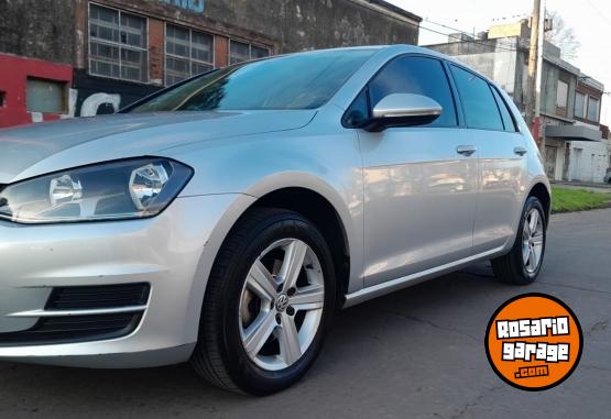 Autos - Volkswagen GOLF TRENLINE 2017 Nafta 97850Km - En Venta