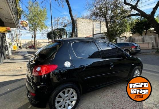 Autos - Peugeot 207 2010 Nafta 153000Km - En Venta