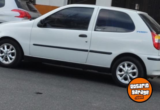 Autos - Fiat Palio 2003 GNC 111111Km - En Venta