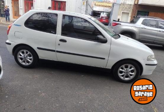 Autos - Fiat Palio 2003 GNC 111111Km - En Venta