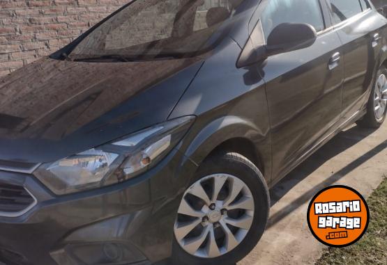 Autos - Chevrolet Onix lt 2016 Nafta 200000Km - En Venta