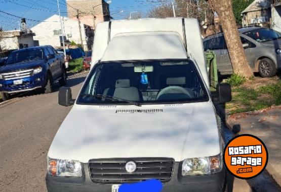 Utilitarios - Fiat Fiorino 2008 Nafta 203000Km - En Venta