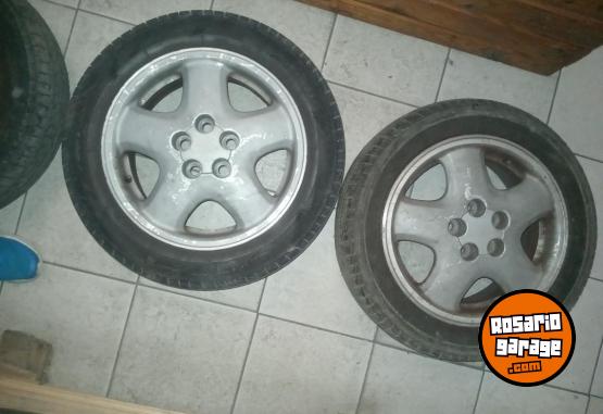 Accesorios para Autos - TOYOTA CORONA LLANTAS - En Venta