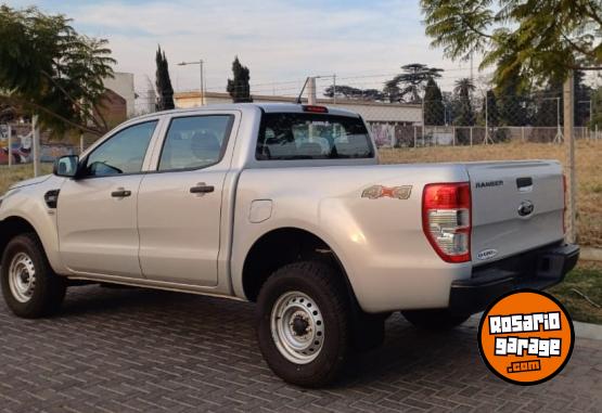 Camionetas - Ford RANGER XL 4X4 OKM 2023 Diesel 0Km - En Venta