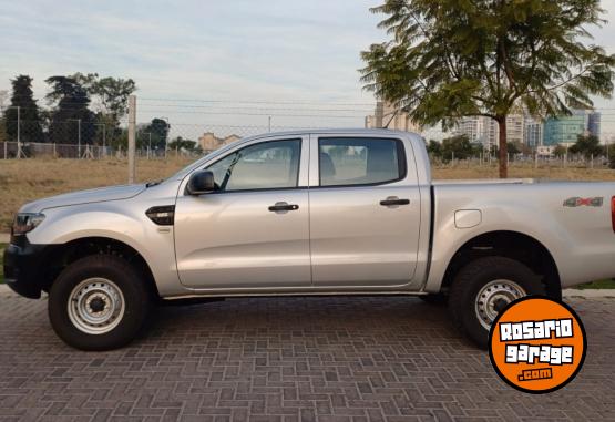 Camionetas - Ford RANGER XL 4X4 OKM 2023 Diesel 0Km - En Venta