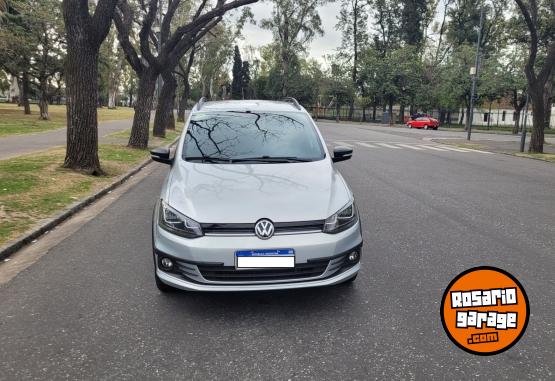 Autos - Volkswagen SURAN 2018 Nafta 84000Km - En Venta