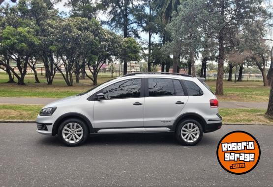 Autos - Volkswagen SURAN 2018 Nafta 84000Km - En Venta