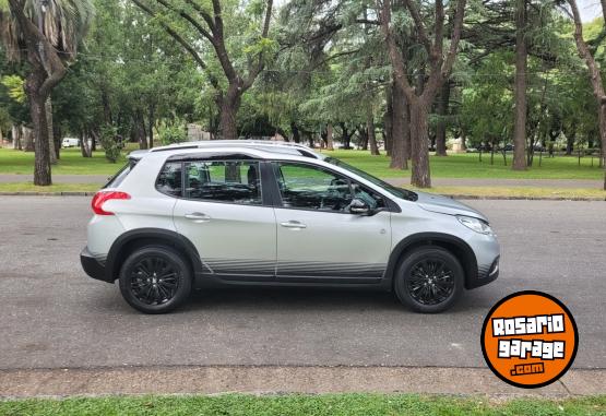 Autos - Peugeot 2008 2019 Nafta 36000Km - En Venta