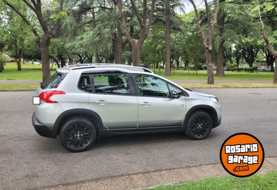 Autos - Peugeot 2008 2019 Nafta 36000Km - En Venta