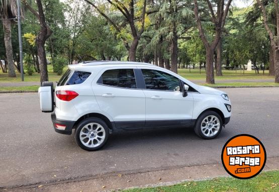 Autos - Ford ECOSPORT TITANIUM 2020 Nafta 60000Km - En Venta