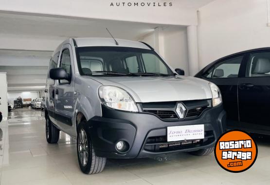 Utilitarios - Renault KANGOO 5 ASIENTOS 2016 Nafta  - En Venta